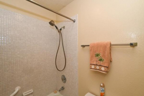 1255-306 Stroll to Warm Bay Breezes